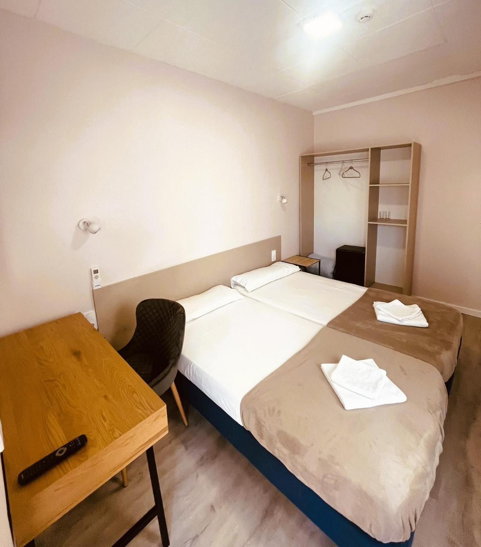 Hotel Colibri Calella Habitación foto