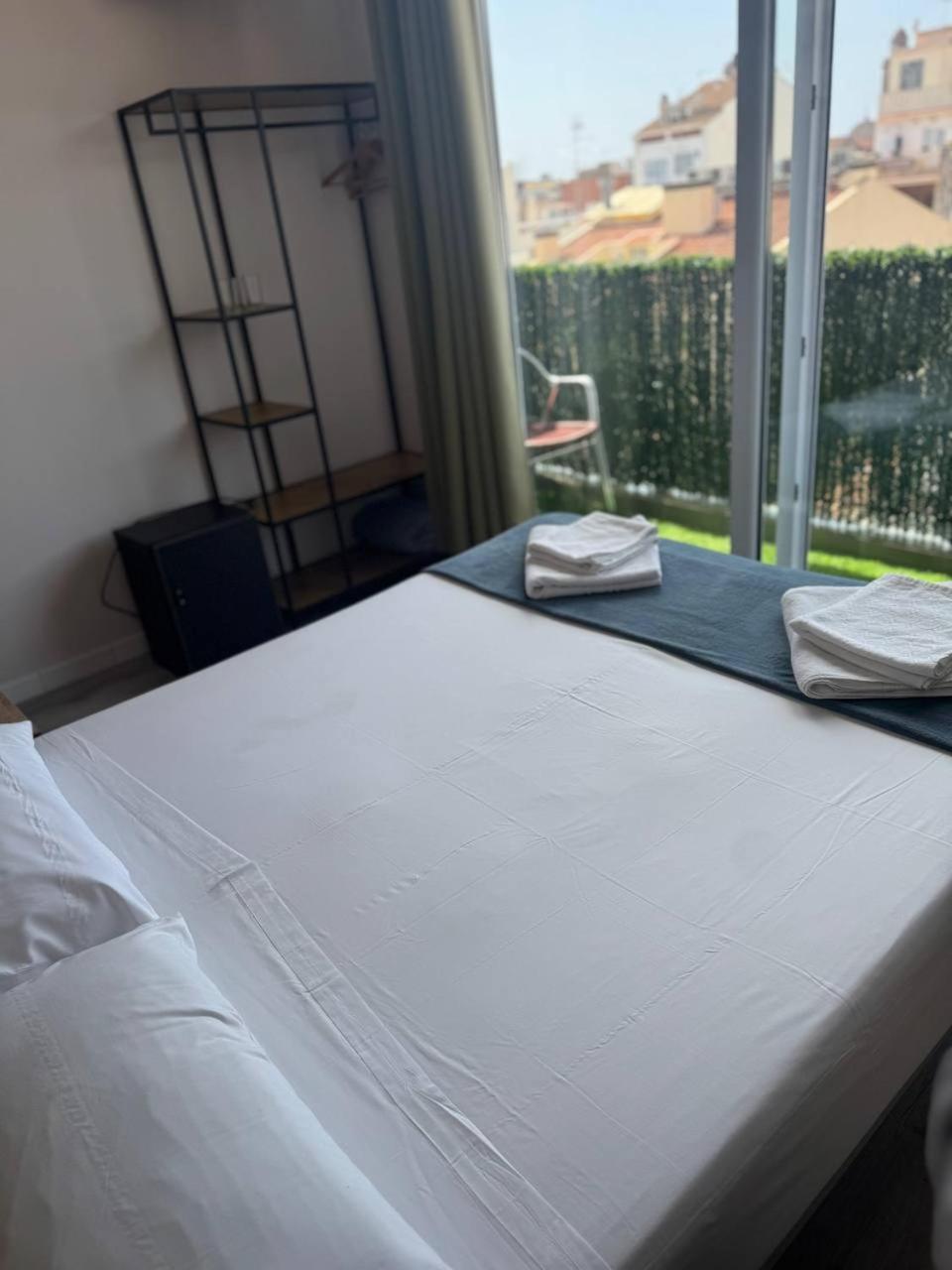 Hotel Colibri Calella Exterior foto